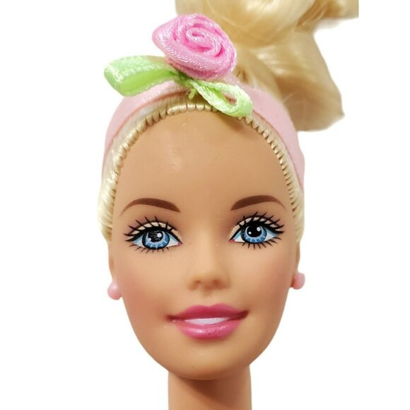 Barbie Rose Princess Doll Magic Growing Hair Pink Glitter Dress Skirt Earrings - Picture 3 of 16